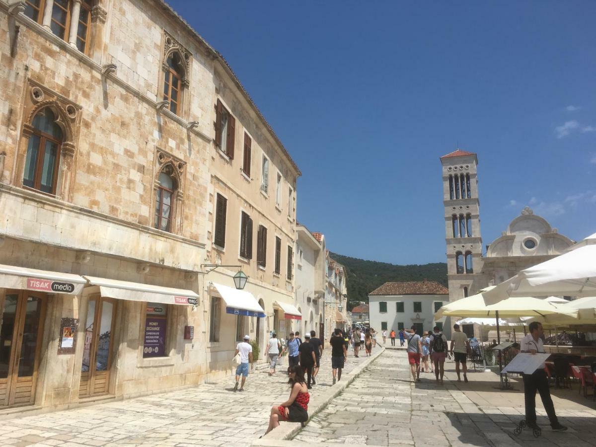 Hvar Piazza Apartment هفار المظهر الخارجي الصورة
